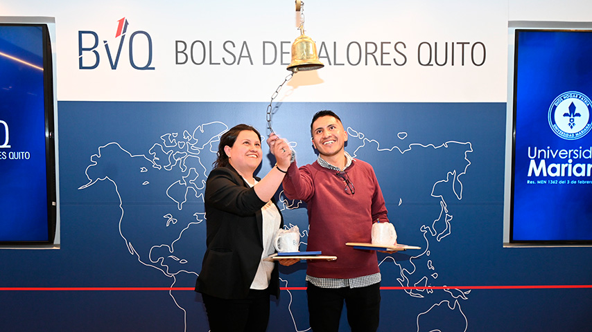 Estudiantes de posgrado de la Universidad Mariana fortalecen su formación financiera e internacional en Ecuador